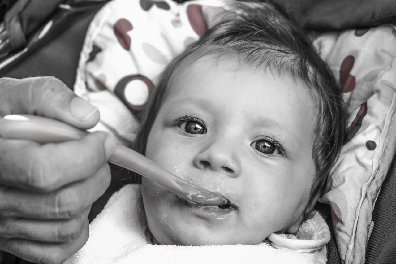 婴儿奶泡新配方，开启婴幼儿营养新篇章的革命性突破