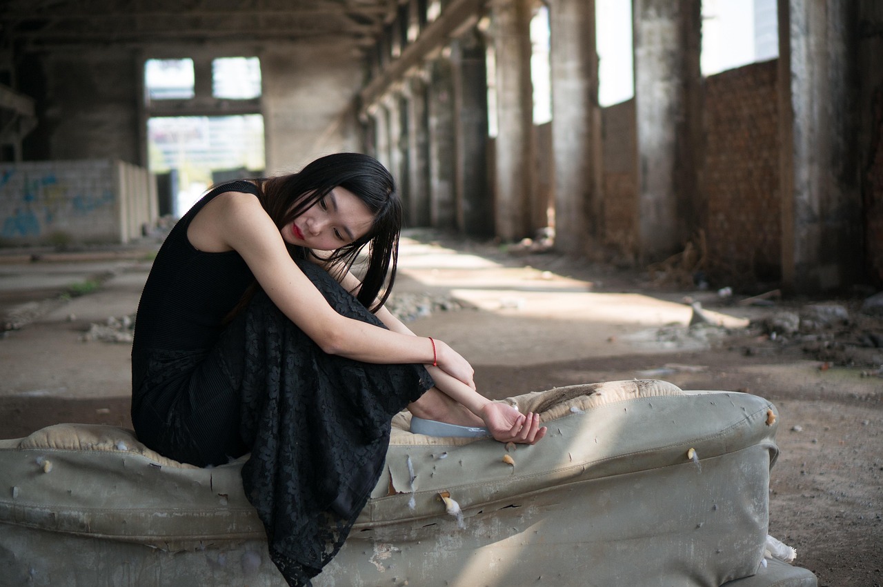 探索调教女人电影背后的文化现象