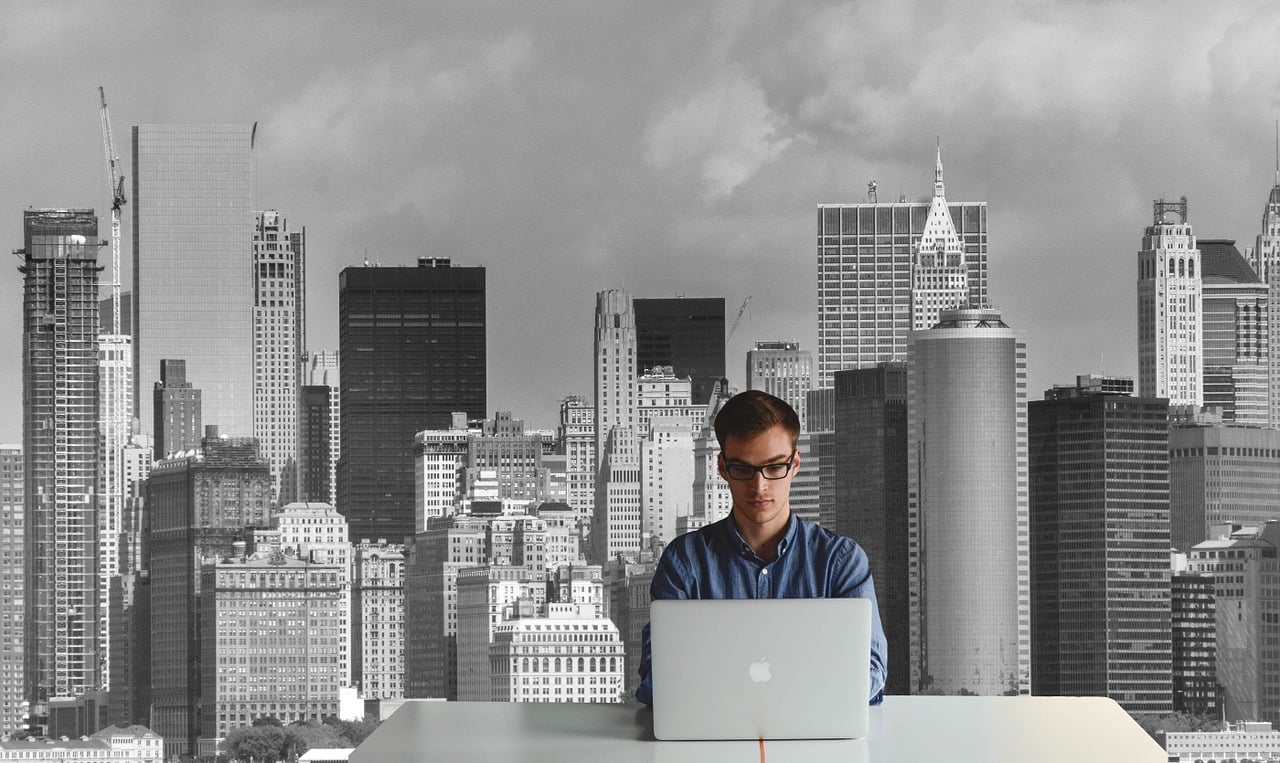 M2上市引领未来金融潮流,开启全新篇章