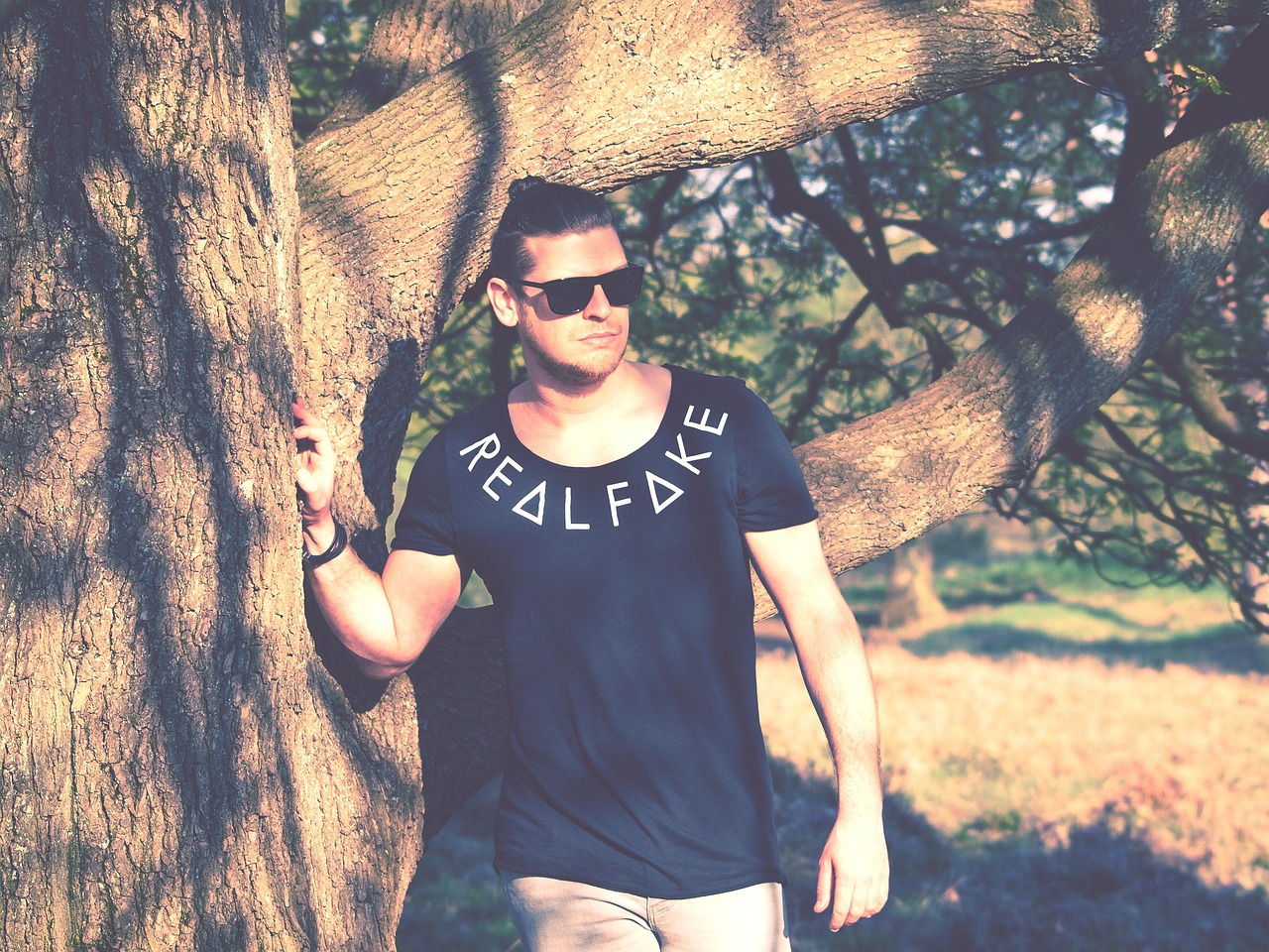 遥远的距离,电视剧中的情感纠葛与人性探索