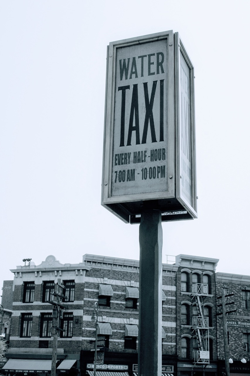 华侨城集团坚定迈向多元化发展之路的最新动态