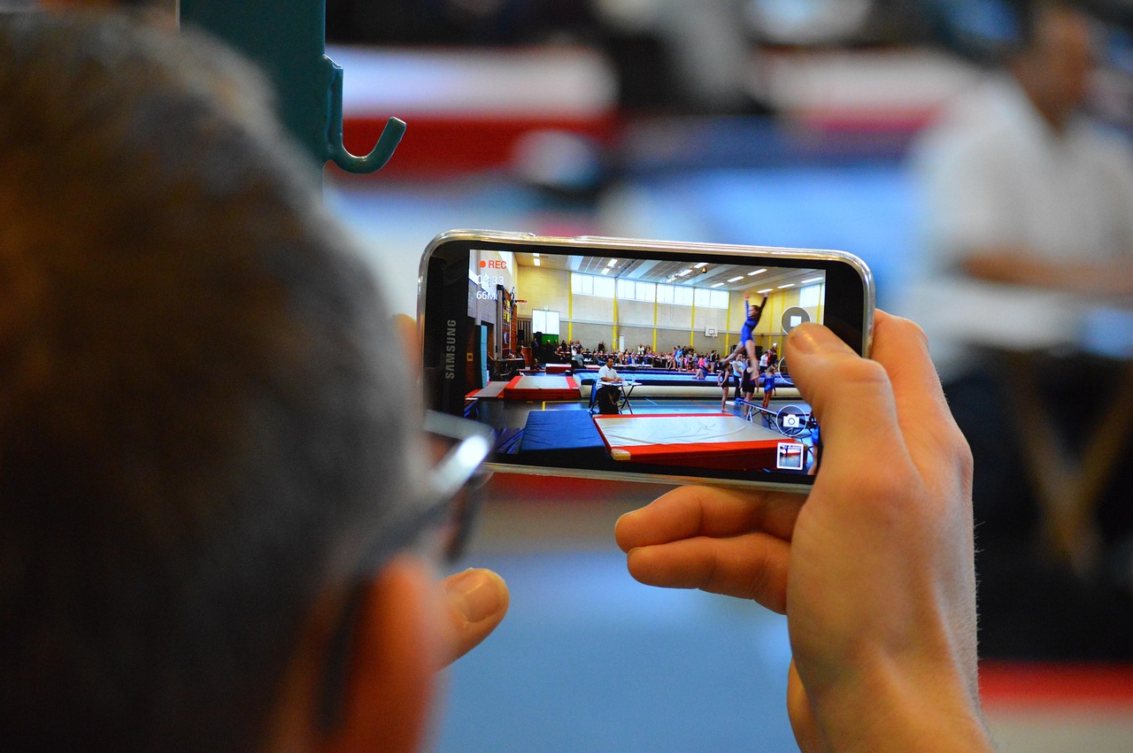 今年最新油价预测及趋势分析与影响因素探讨