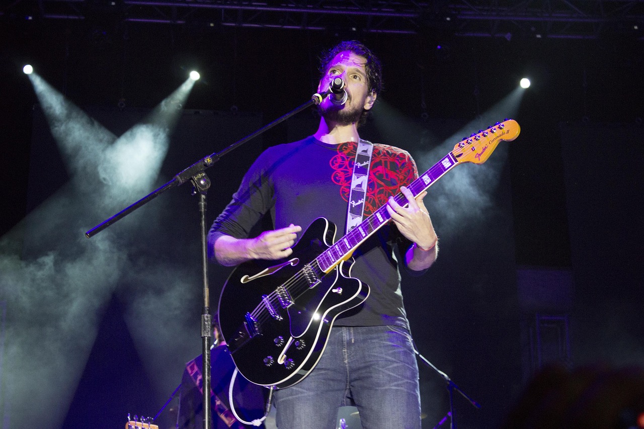 激情与才华的碰撞,流行音乐比赛盛况