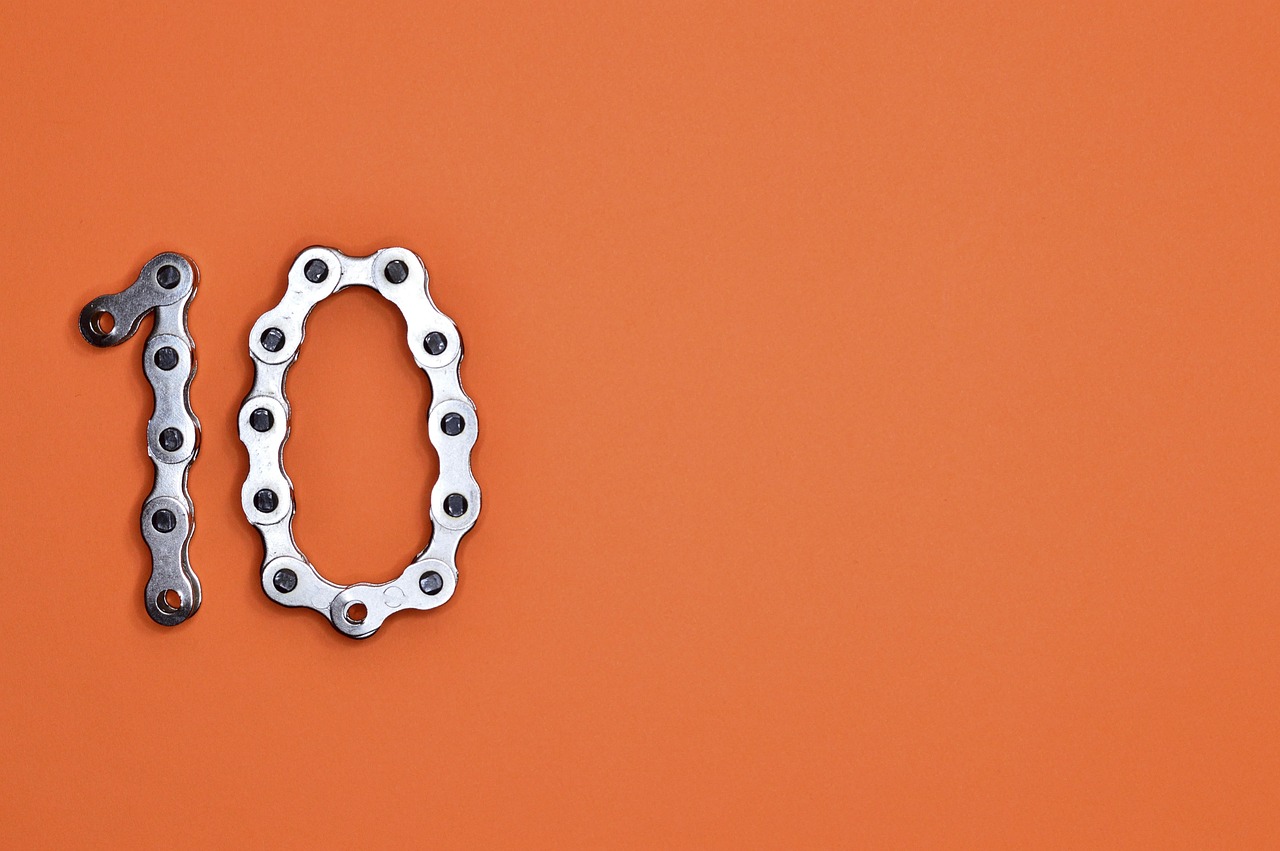 丰田霸道2700中东版最新价格动态与市场分析,最新价格概览及市场趋势分析