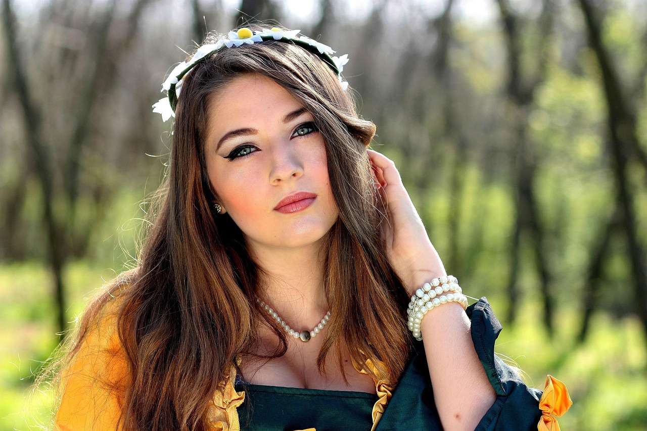 揭秘三级女明星星光璀璨背后的故事