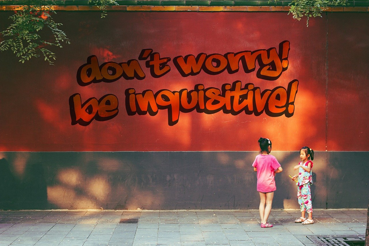 小朋友拔河比赛,团结与勇气的精彩对决