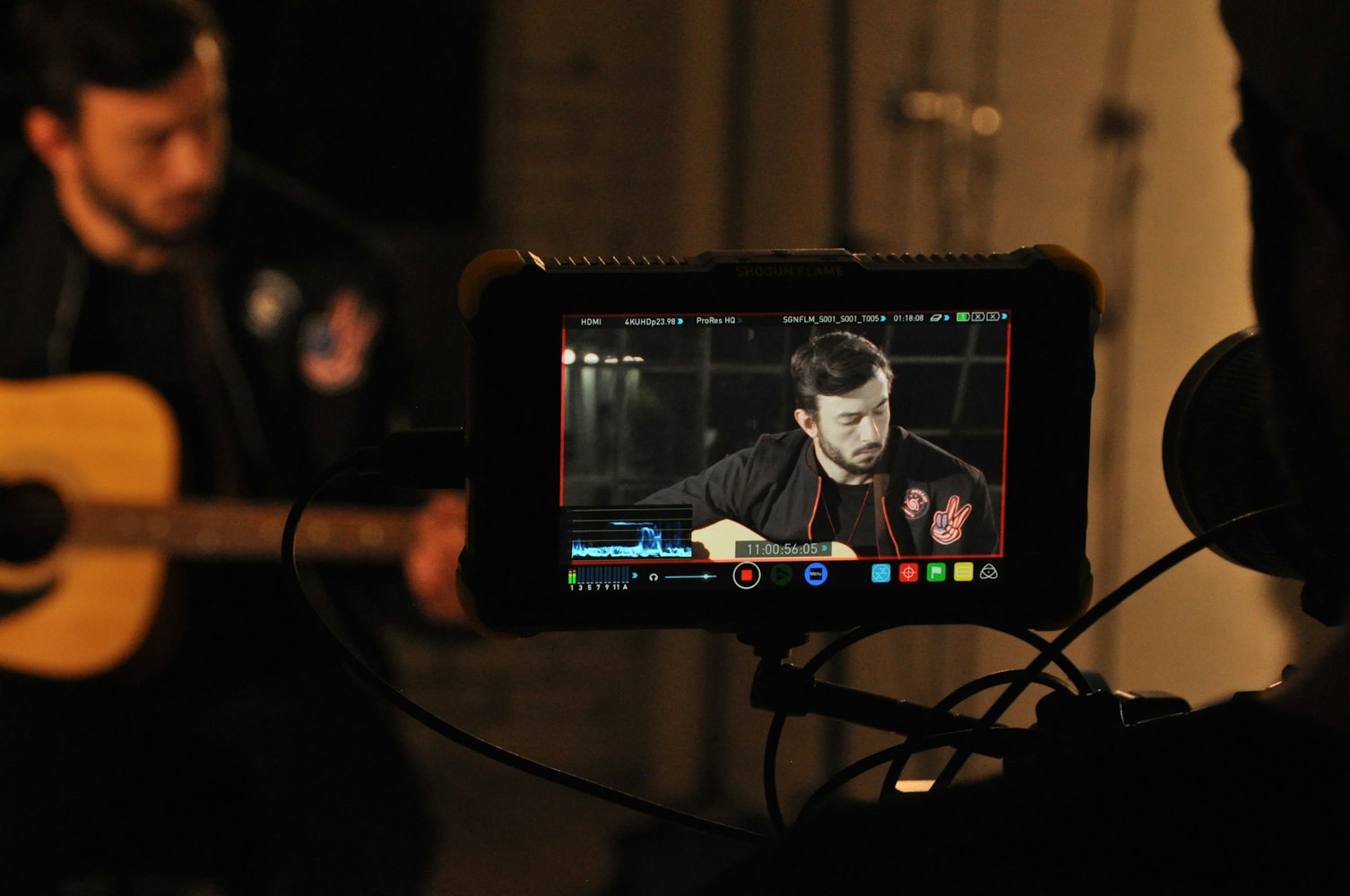 鹿晗多元才华展现,音乐影视双栖发展的最新动态