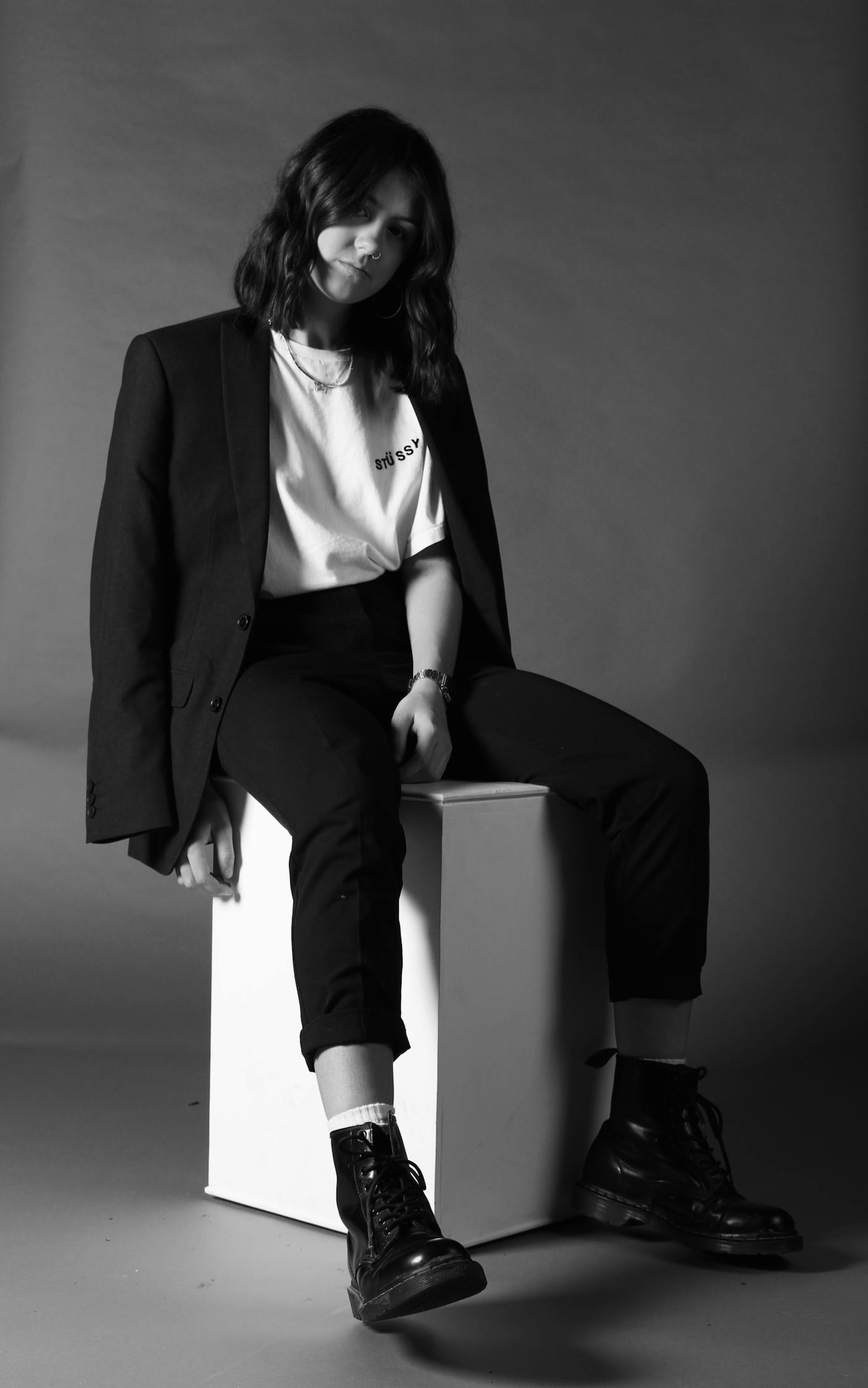 侯明昊最新图片,展现多元魅力的瞬间捕捉,瞬间惊艳的瞬间!