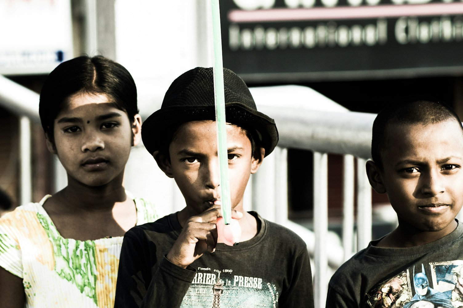 最新小品,笑中带思考,时代风采展现眼前