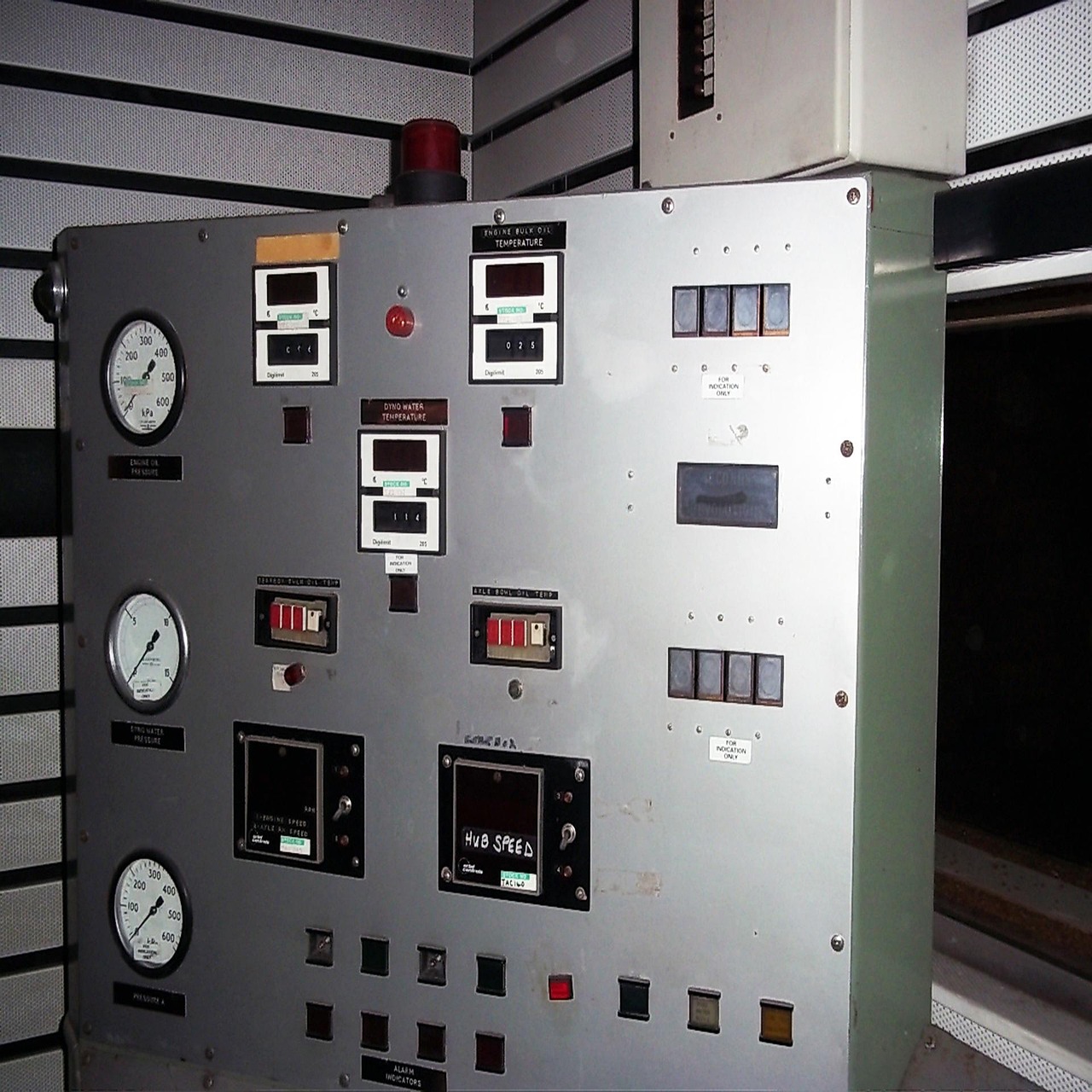 摩恩电气股票股吧——电气行业潜力股探究