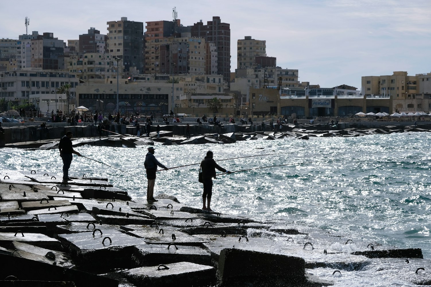 最新钓鱼技巧揭秘,掌握现代垂钓的艺术之道