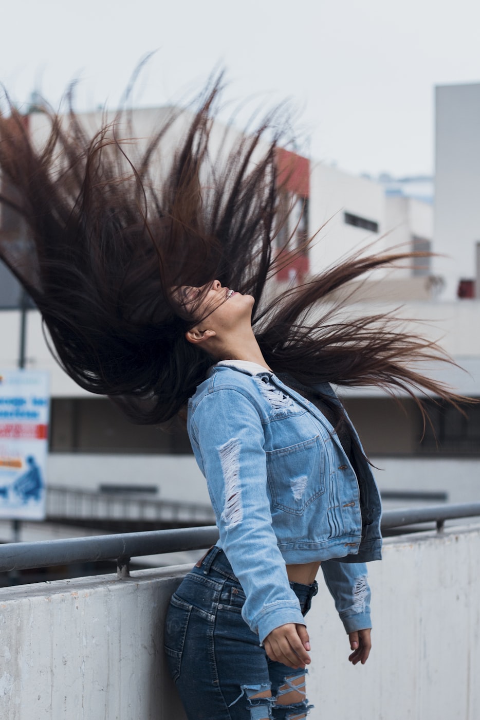 雅戈尔引领时尚潮流,深化品牌建设——最新动态速递