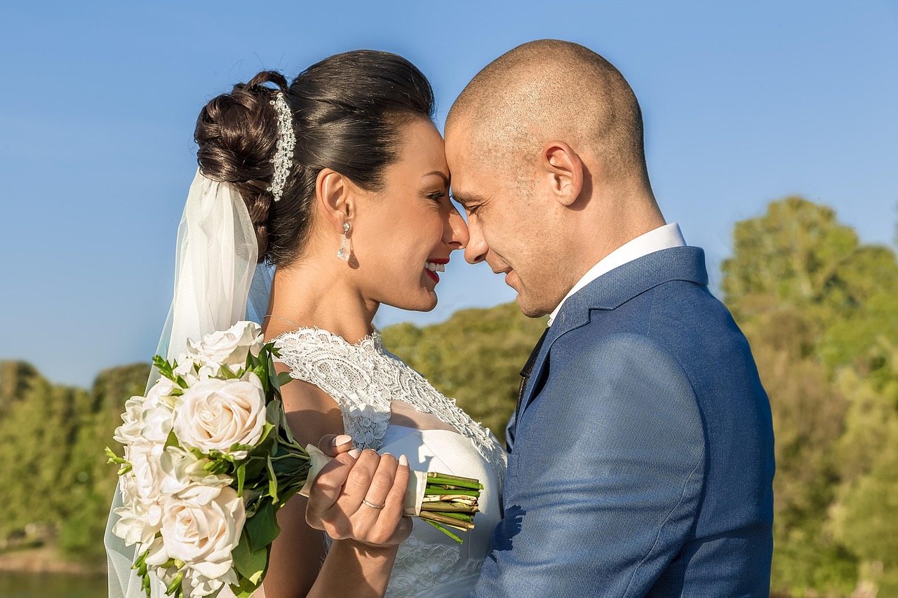 新婚电影,探索爱情与婚姻的美好瞬间