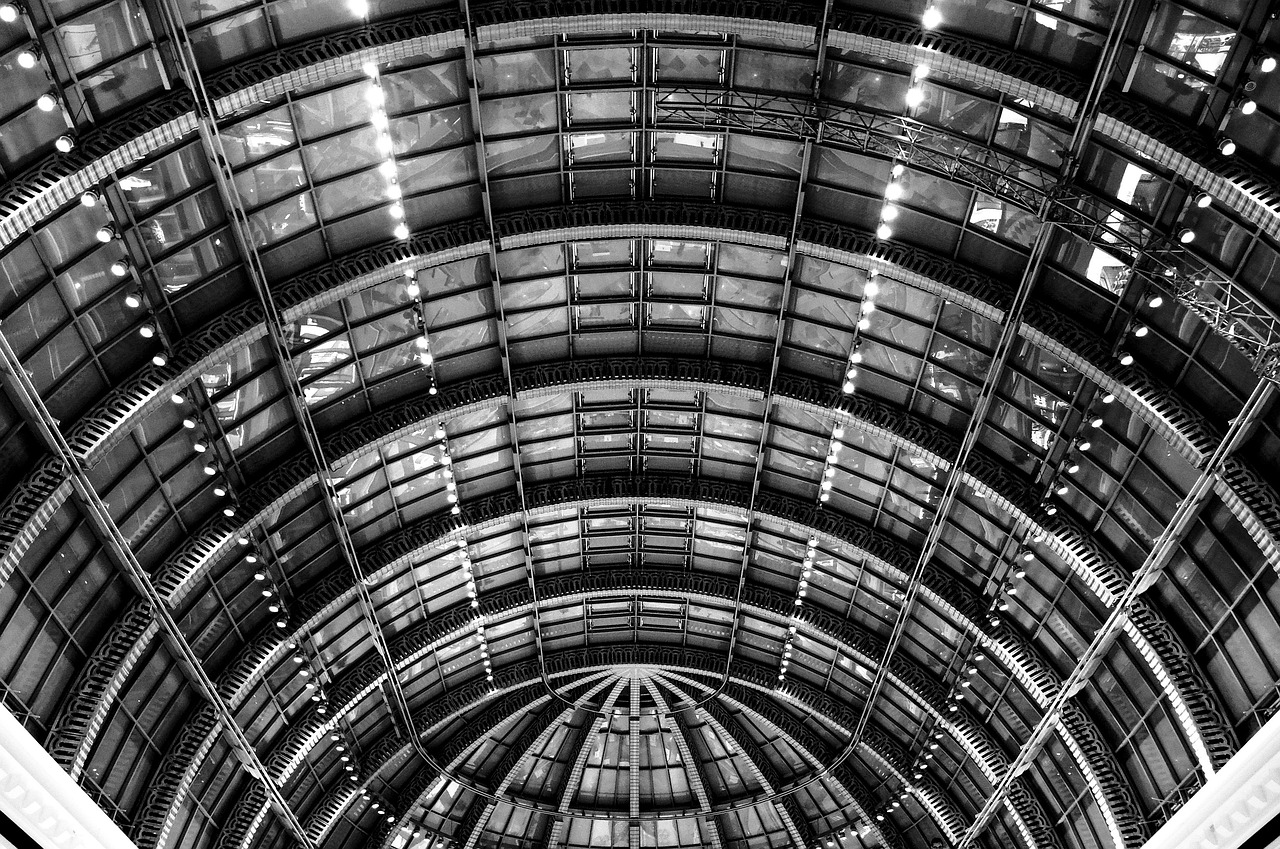 革新建筑材料的未来之选,新型玻璃产品介绍与特性解析