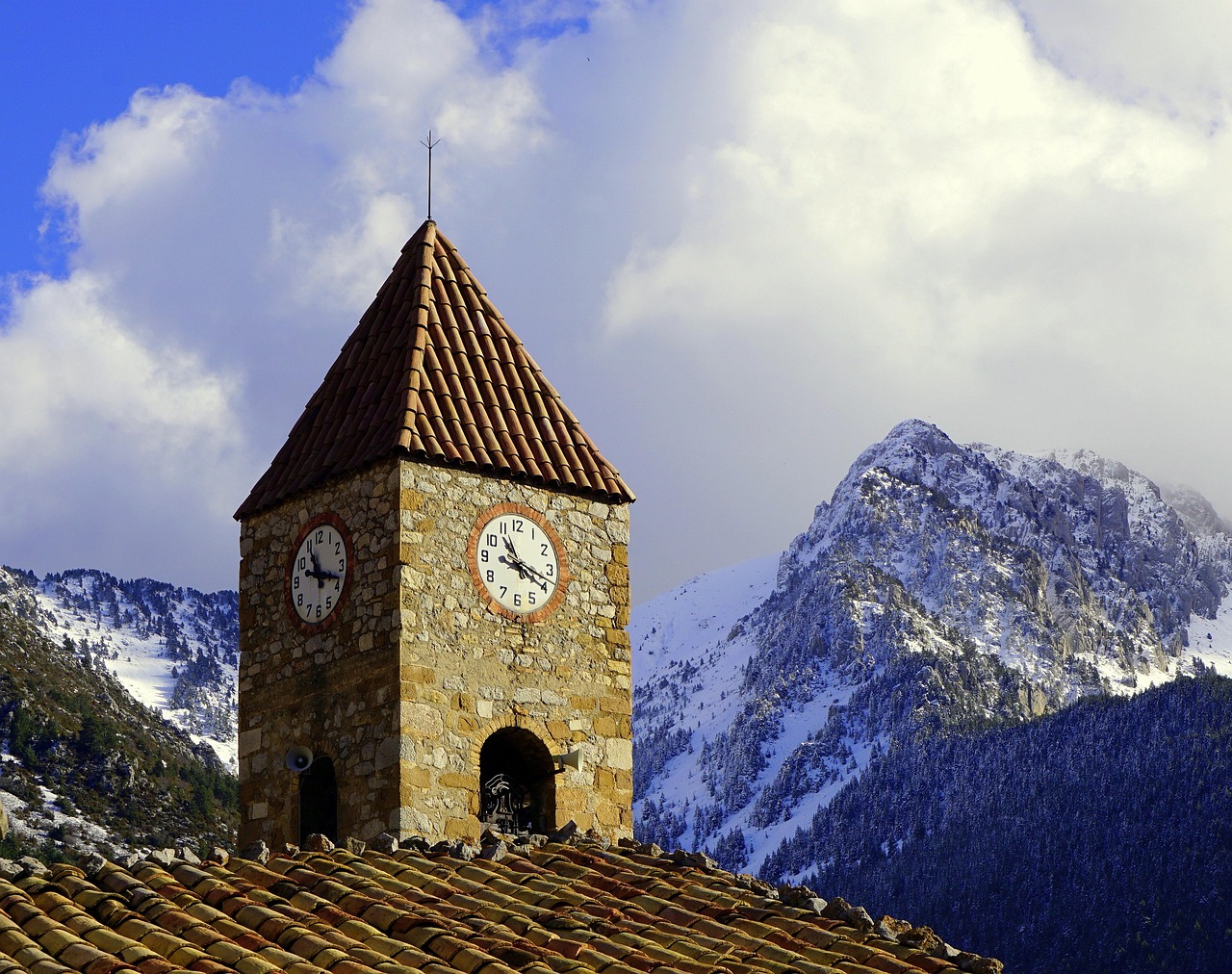 硅胶近期报价与市场动态分析概览