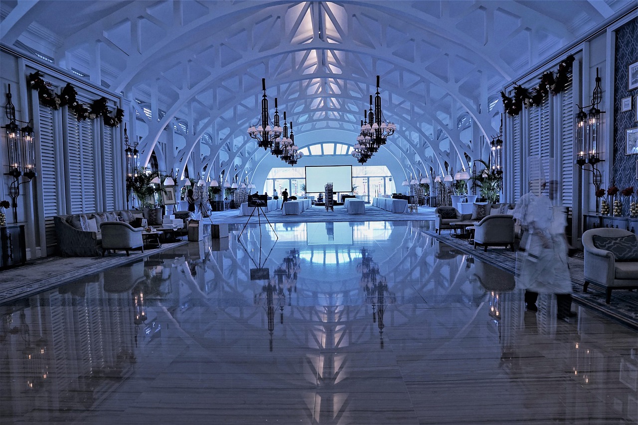 罗茨新温泉酒店,奢华舒适的极致体验