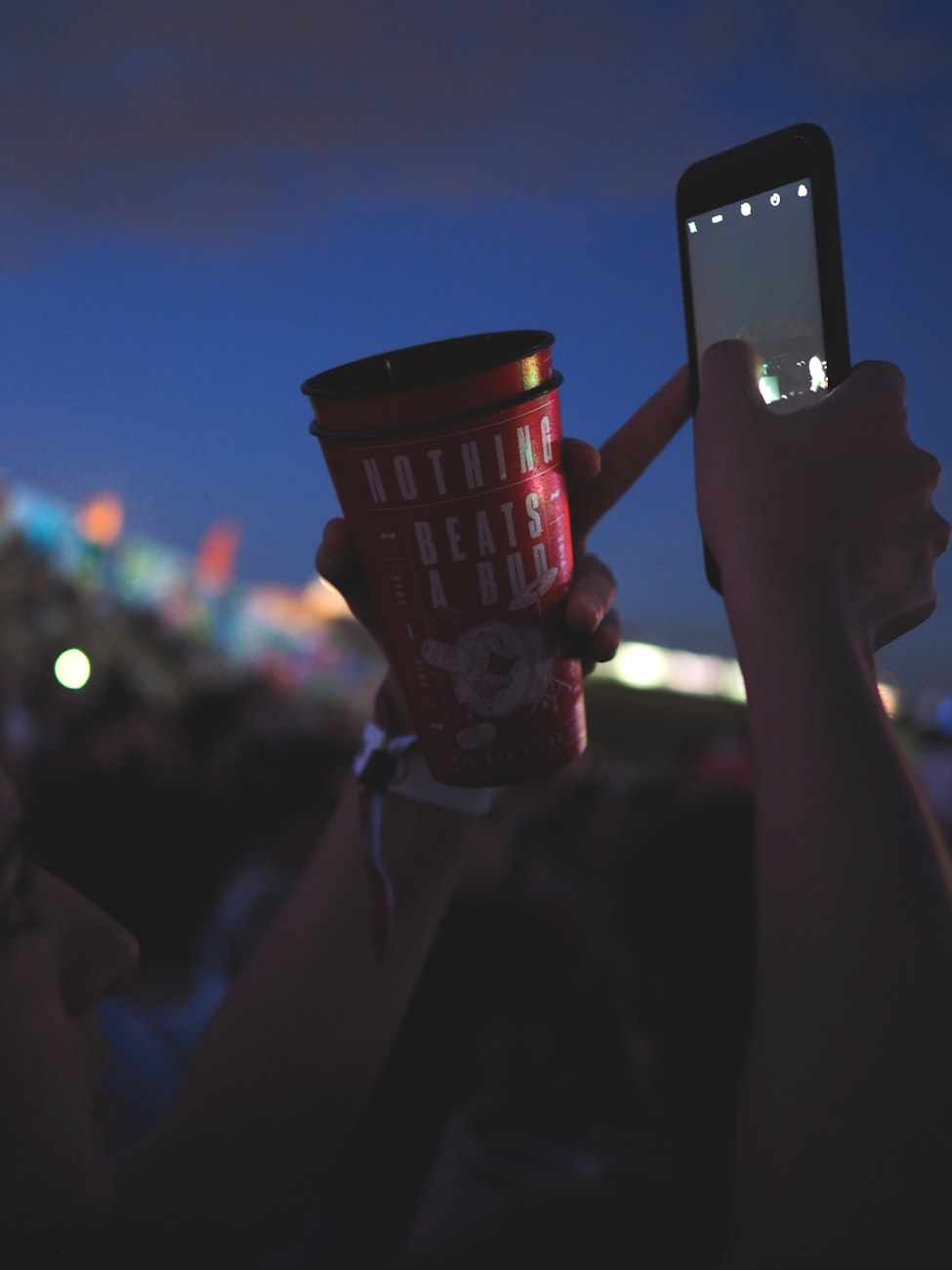 上海最新潮酒吧时尚夜生活盘点,热门之选