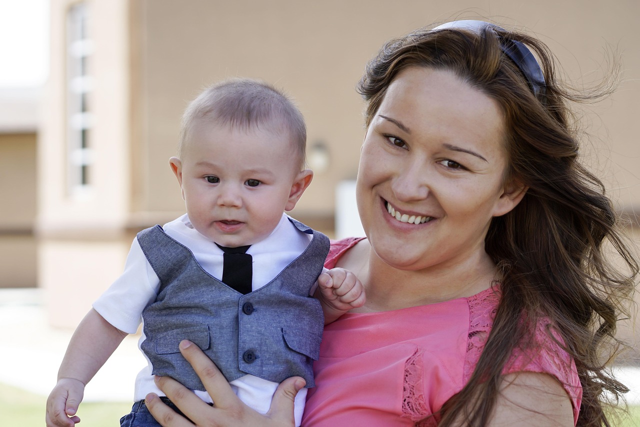 宝贝妈妈宝贝女演员表及深度解析