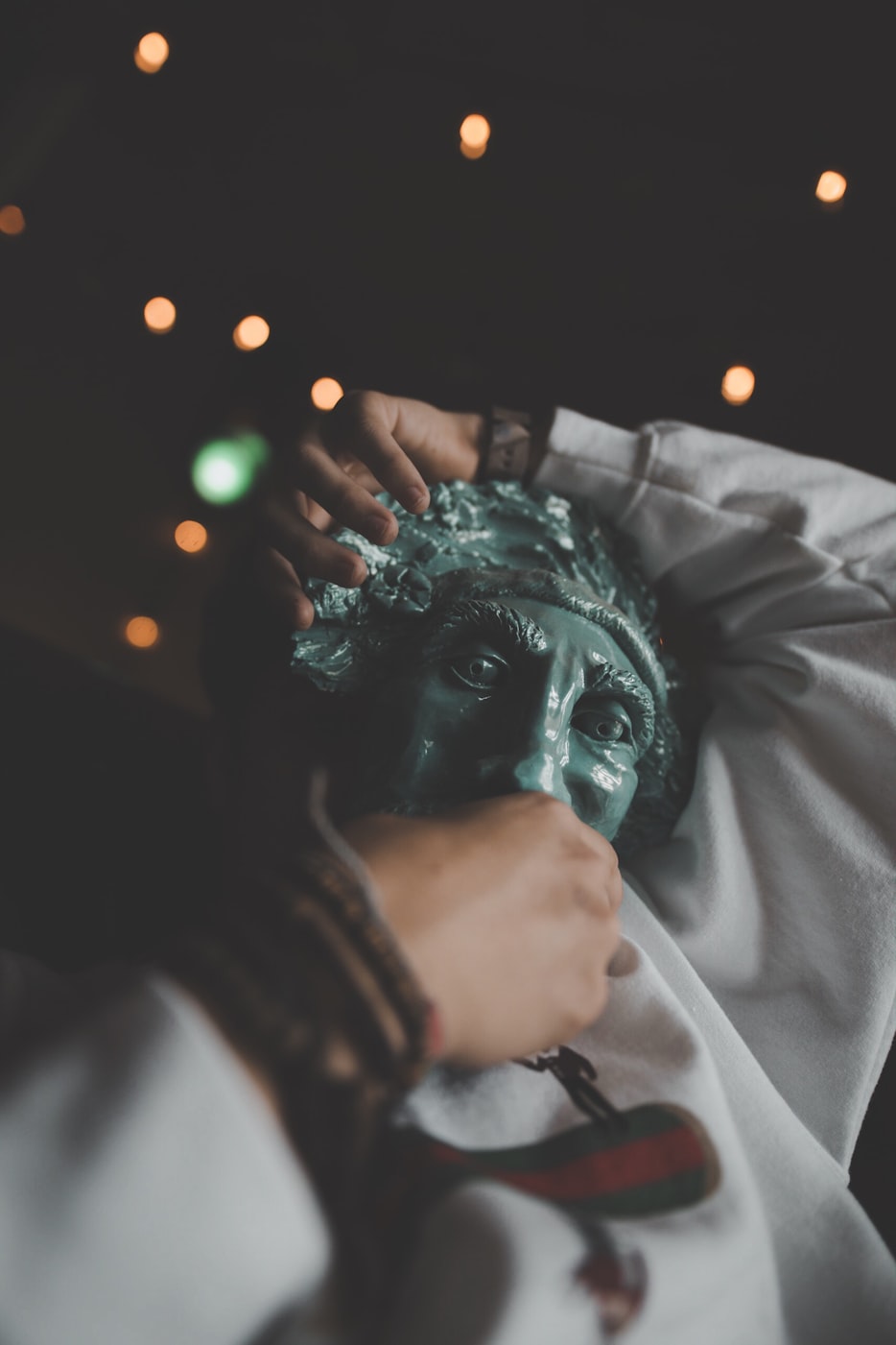 电影夜行者,揭示城市夜晚的另一面