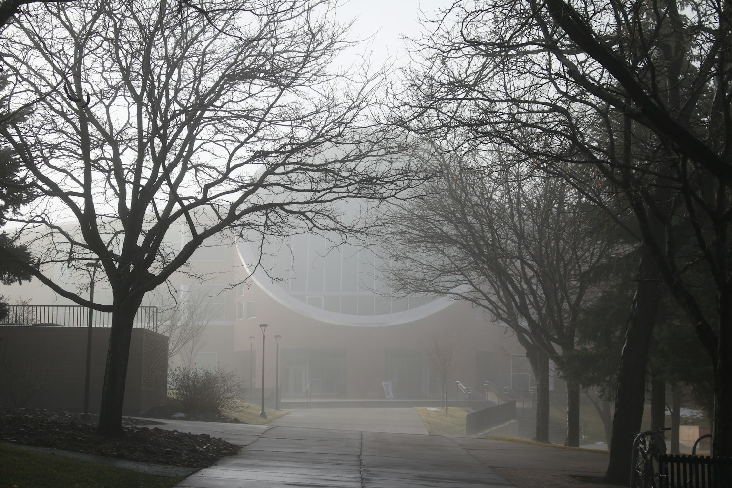 南德榜样学府引领教育创新,培育未来领军人才最新动态