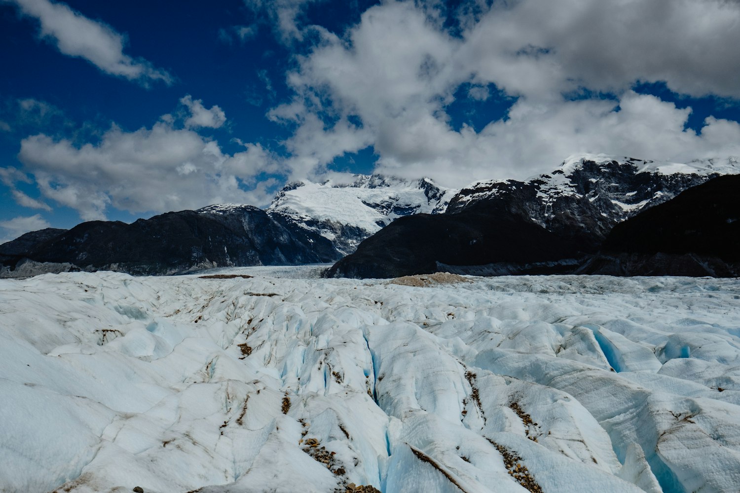 北极冰川最新融化状况,全球气候变化的紧急警示