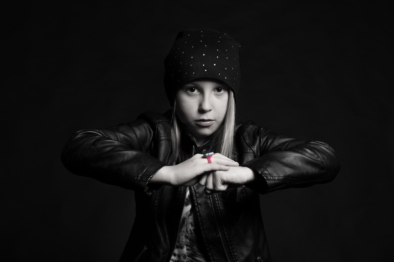 废柴兄弟演员,热血青春演绎荧幕力量