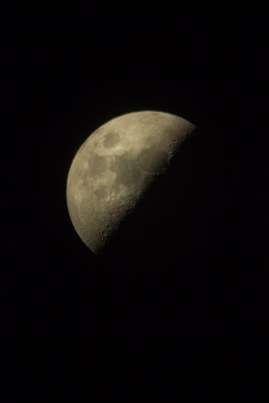 地球与月球在宇宙中的奇妙舞蹈，揭示运行情况的奥秘