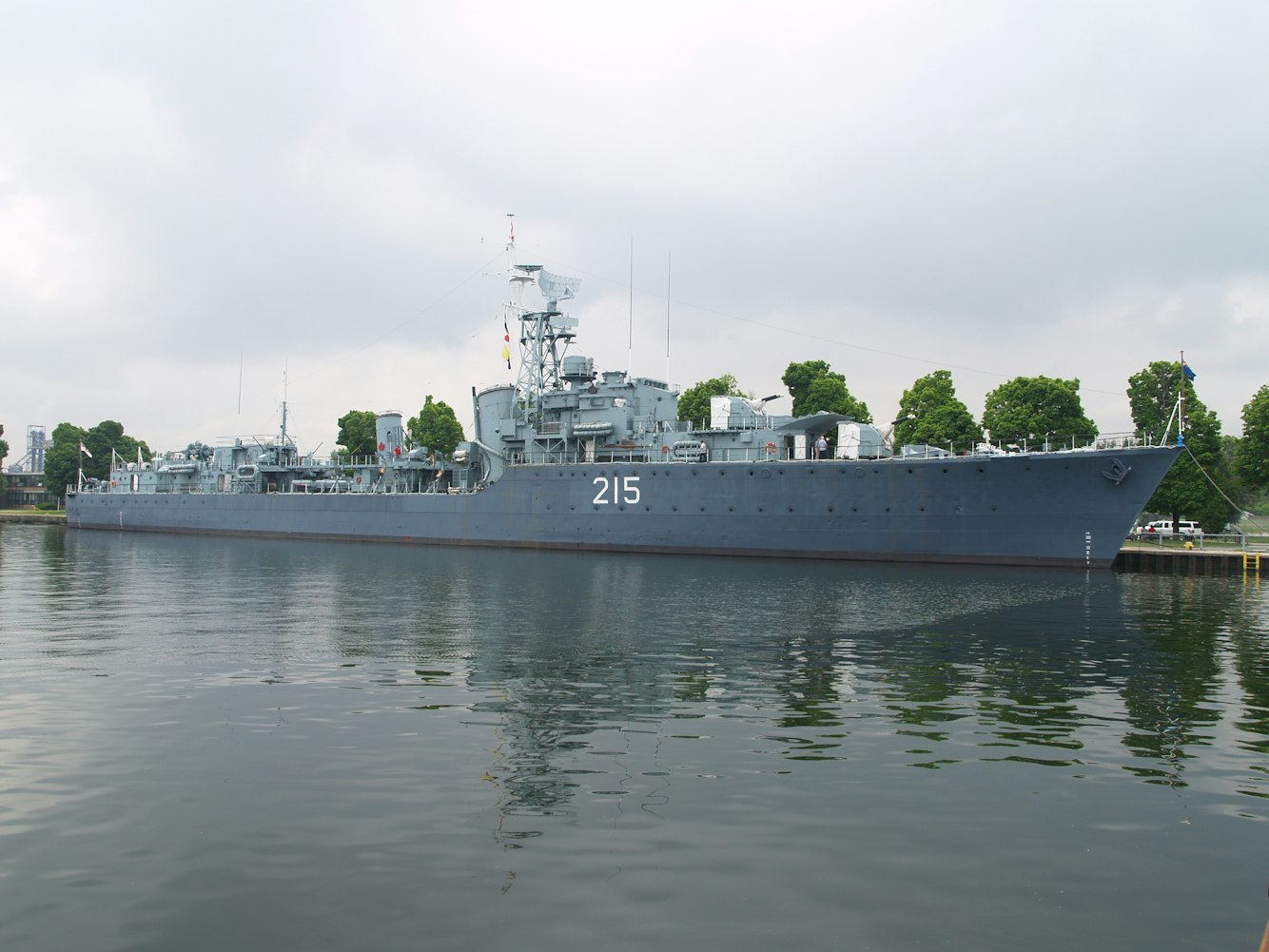 现代导弹驱逐舰，海洋的守护者力量